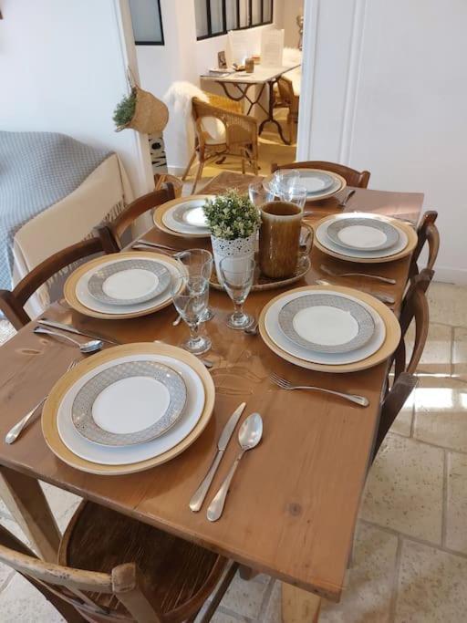 Chez Laurette - Charming Apartment In Historic Village Near Versailles 马尔利勒鲁瓦 外观 照片