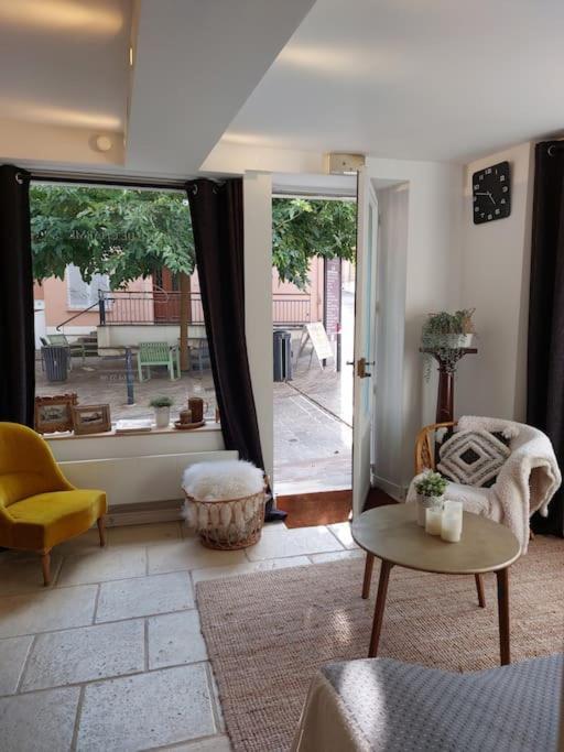 Chez Laurette - Charming Apartment In Historic Village Near Versailles 马尔利勒鲁瓦 外观 照片
