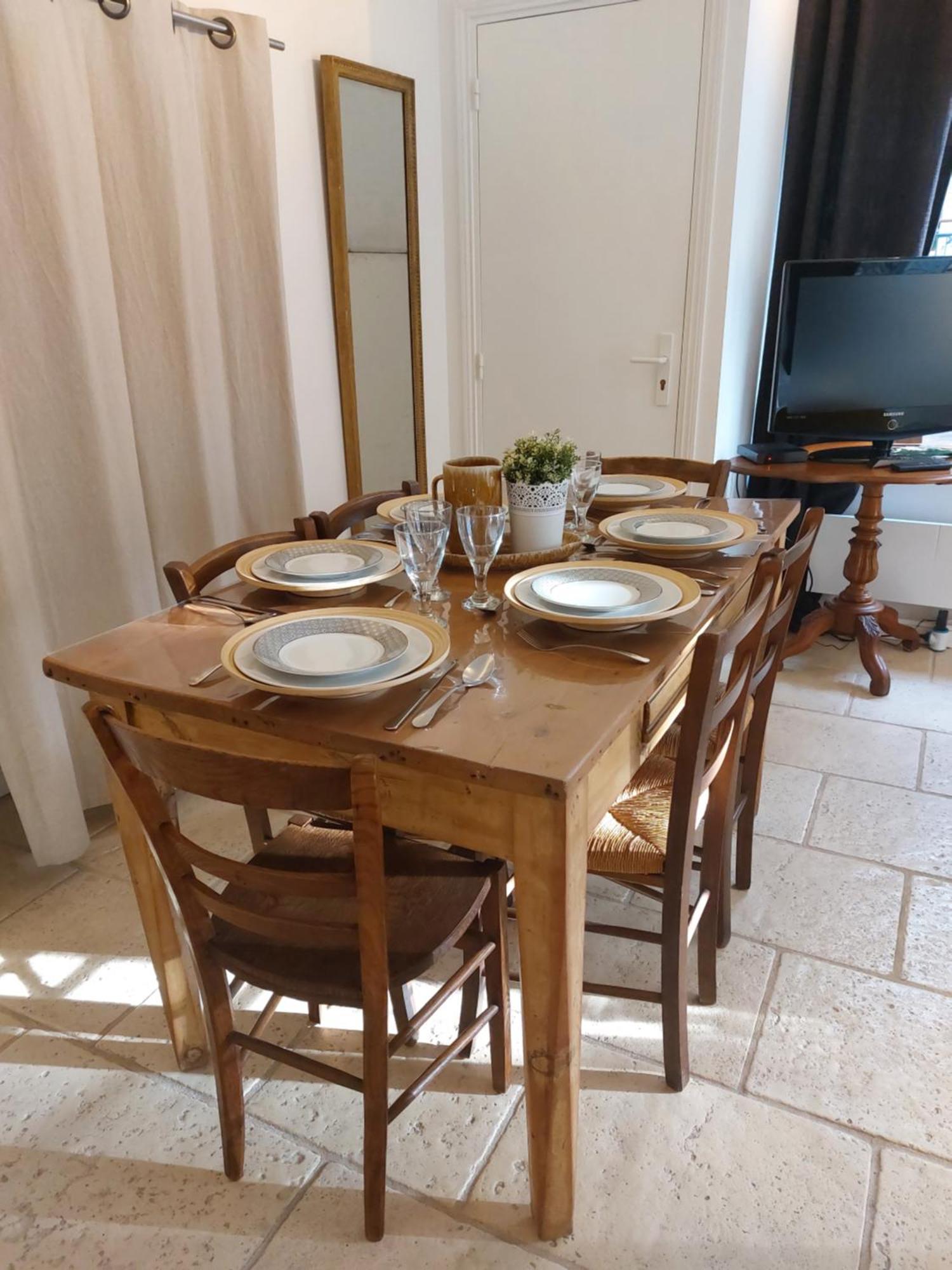 Chez Laurette - Charming Apartment In Historic Village Near Versailles 马尔利勒鲁瓦 外观 照片